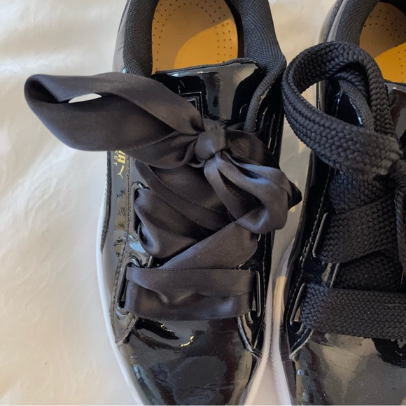 Puma black shoes with bow - Picture 2 of 6
